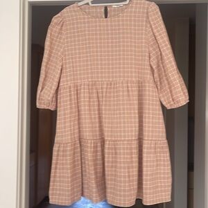 EASEL Flowy 3 Tier plaid dress. Size M NWOT